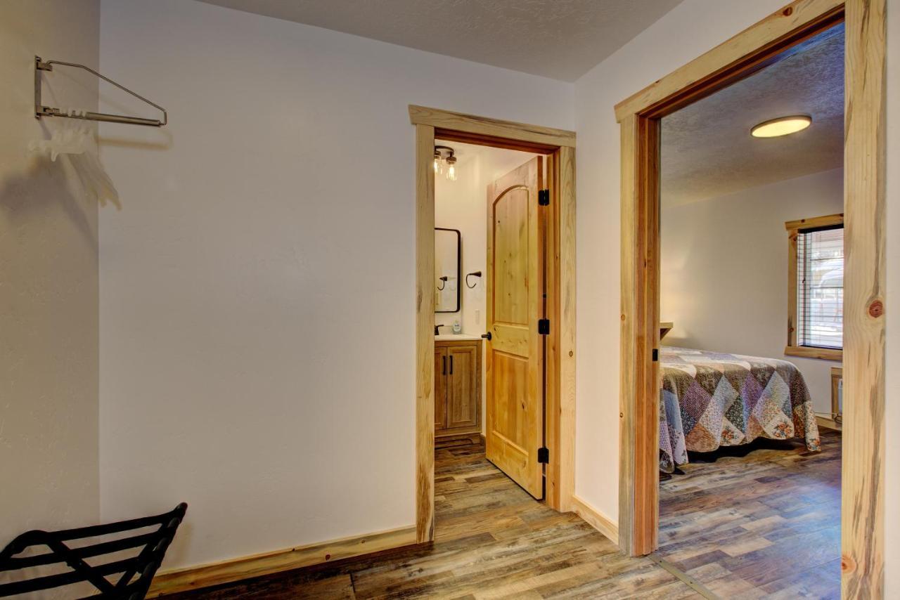 Alpine Lodge Hotel Cascade Esterno foto